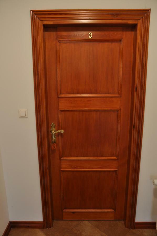 Dworek Bogdanka Trzebin Exterior foto